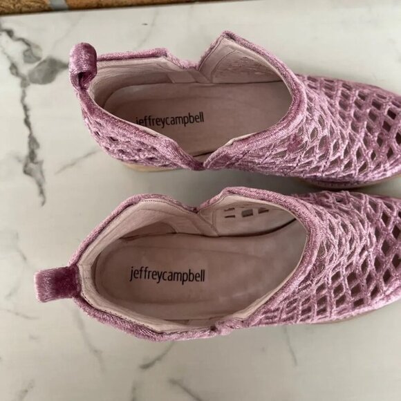 Jeffrey Campbell Taggart Booties in lush blush velvet size 8.5 - Picture 5 of 12